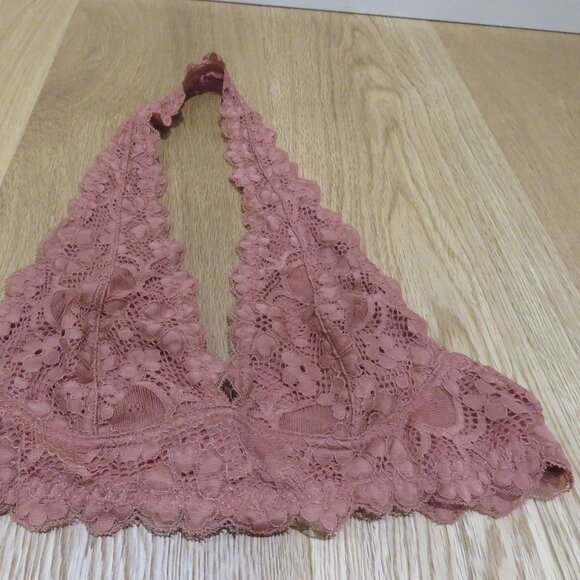INTIMATELY FREE PEOPLE Galloon Pink Lace Halter Bralette Bra Boho - Size S - Picture 2 of 9